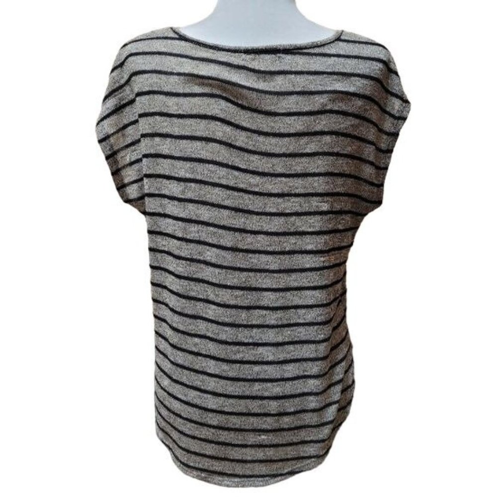 One Clothing Women's Size Medium Loose Fit Metallic Bouse Black Gold - Picture 6 of 8